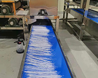 方便粉絲為何能成為網(wǎng)紅食品？方便粉絲生產(chǎn)線(xiàn)工藝流程是什么？